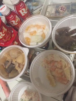 食べ物と飲み物